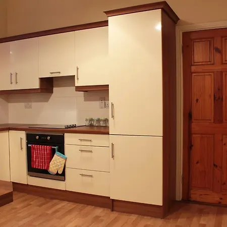 City Centre Self Catering Apartment *